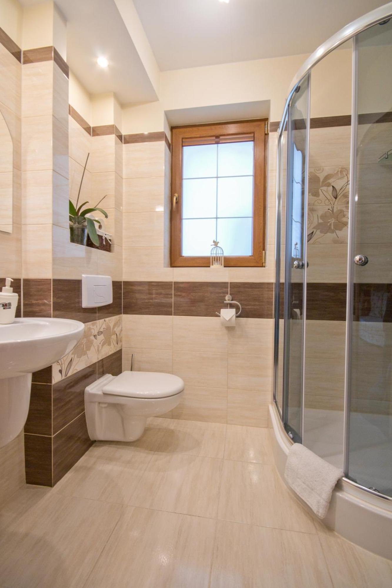 Apartamenty Trojaki Przy Termach - Banska Nizna Стая снимка